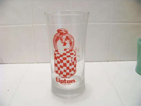 Hecht's glass 2 (eBay)