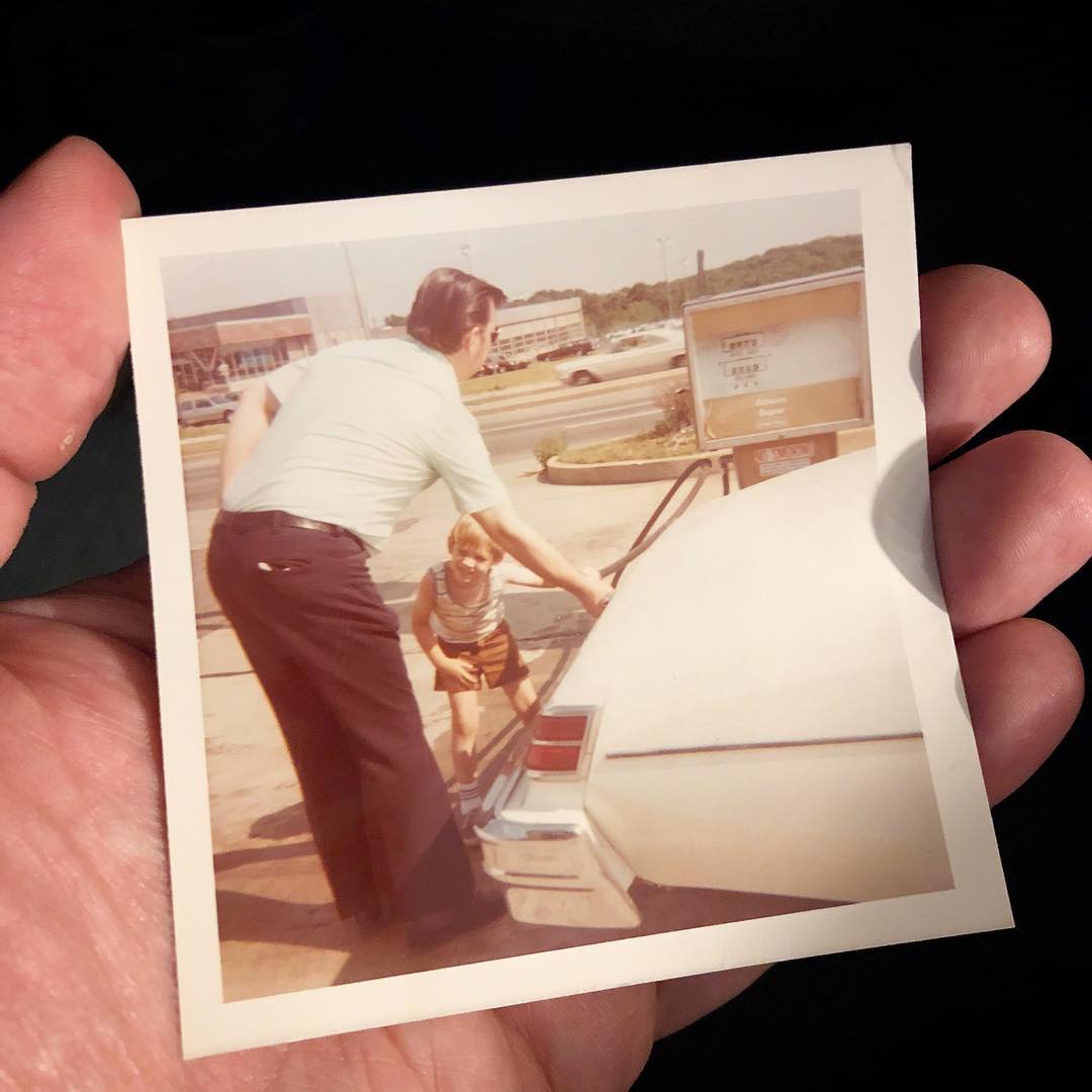 helping-dad-gas-car-77